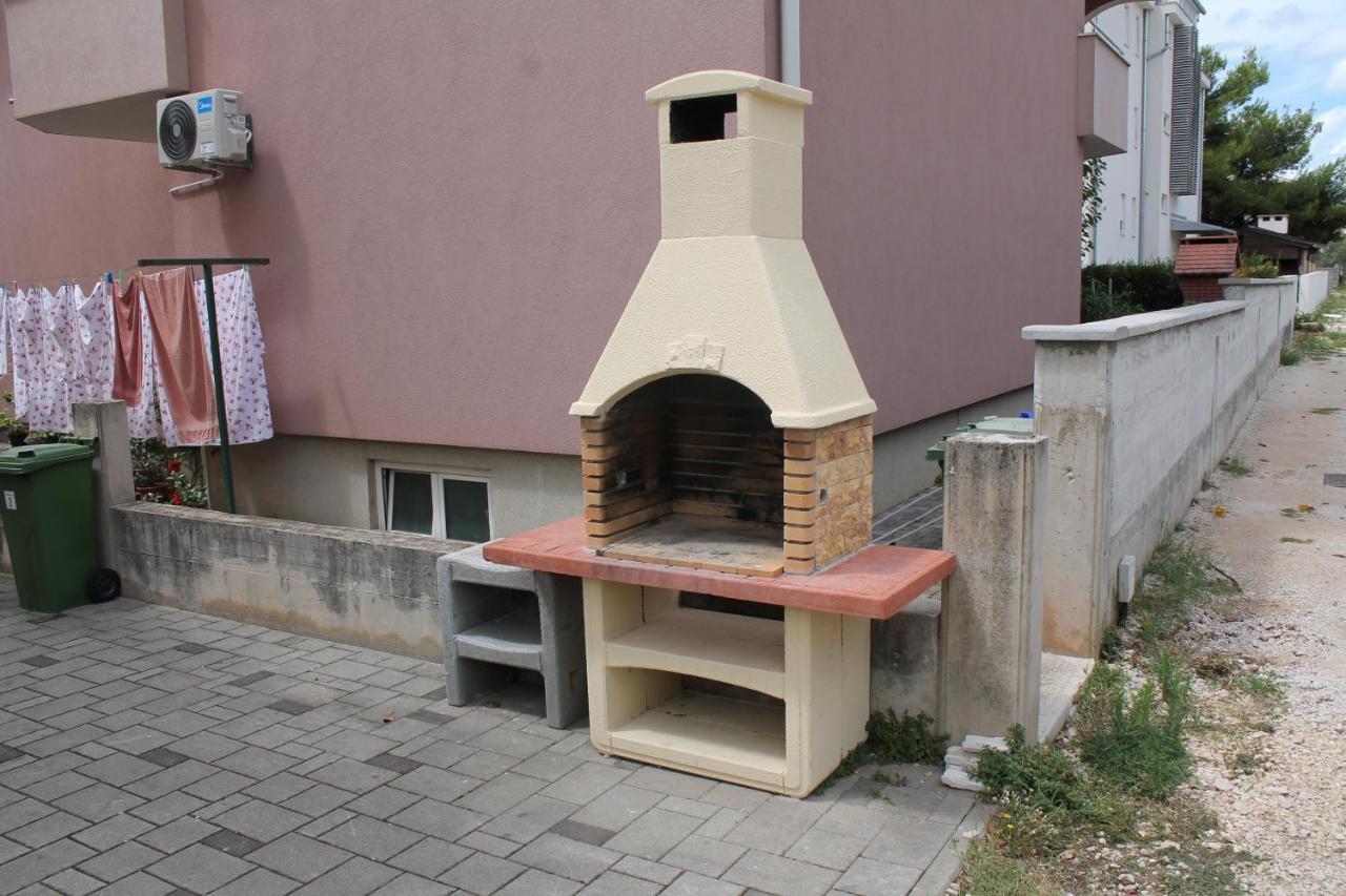 Apartments Dalmata Biograd Weißenburg Exterior foto